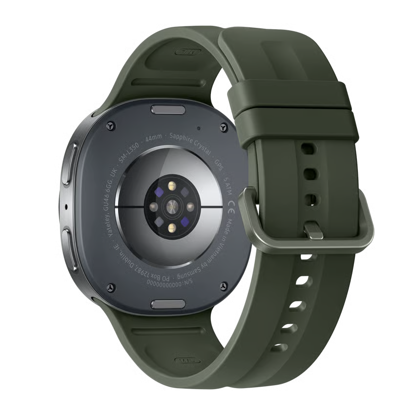 Bagsiden af den sølvfarvede Samsung Galaxy Watch9 44 mm med Bluetooth + 4G eSIM, mørkegrøn silikonrem og pulsmåler.