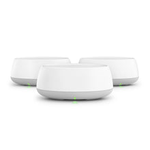 TP-Link Deco BE5000 Wi-Fi 7 mesh-system, 3-pak med hvide, runde enheder med grønne LED-lamper.