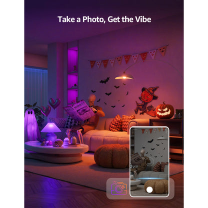 Smartphone-app viser stuen med Halloween-belysning fra Lepro BP1 AI smart LED-pære E14, RGB, 4-pak i lilla og orange.