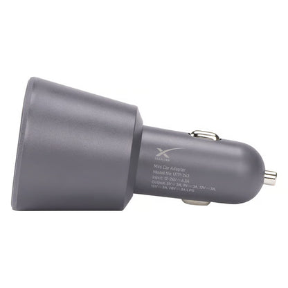 Starlink Mini-biladapter, grå, USB-C til 12–24 V med 12–24 V indgang og trykte specifikationer på siden.