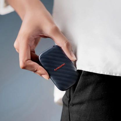 SanDisk bærbar SSD 1 TB, mørkegrå, USB-C, op til 600 MB/s, passer i lommen.