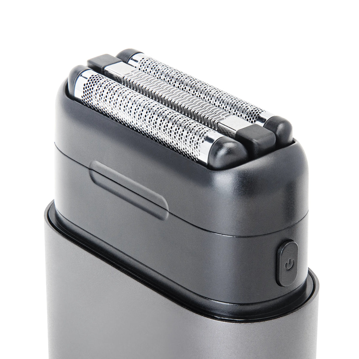 Mini-barbermaskine med 3 bevægelige skær, IPX7, USB-C, kompakt lommeformat og tænd/sluk-knap på siden.