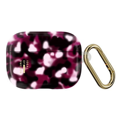 IDeal of Sweden gennemsigtigt etui til AirPods Pro 3, Cherry Crush, lilla og sort mønster med guldkarabinhage.