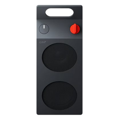 Nothing CMF Speaker M – bærbar Bluetooth-højttaler i mørkegrå med to runde gitre, sort lydstyrkeknap og rød knap.
