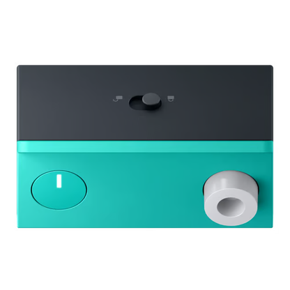 Turquoise CMF Speaker M – bærbar Bluetooth-højttaler med lydstyrkehjul, skydekontakt og tænd/sluk-knap.
