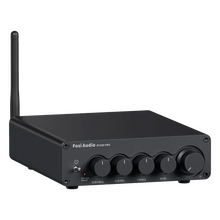 Sort Fosi Audio BT30D Pro 2.1-forstærker med Bluetooth, 48 V, antenne, fire drejeknapper, lydstyrkekontrol og tænd/sluk-knap.