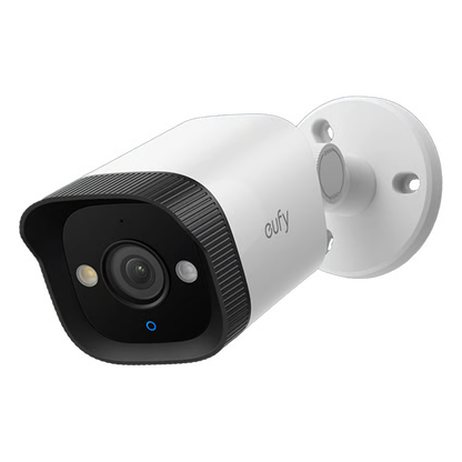 Hvidt Eufy NVR S4 PoE-kuglekamera med sort linsehus, monteringsfod og statuslampe.