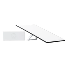 Starlink Standard Kit Gen 4 med Router 3, hvid rektangulær parabol på stativ og Wi-Fi 6-router med cirkulær port.