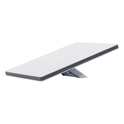 Starlink Mini Kit satellitinternet, rektangulær Wi-Fi 5-antenne med slankt design og sammenklappeligt metalstativ.