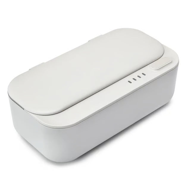 Hvid ultralydsrenser, 430 ml, 18 W, 46 kHz, rustfrit stål, rektangulært design med hængslet låg og tænd-knap på siden.