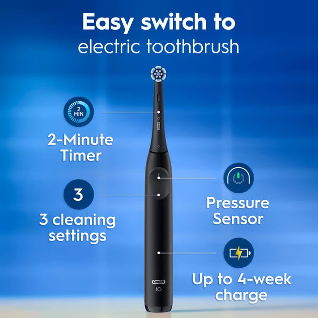 Oral-B iO Series 2 elektrisk tandbørste i farven Night Black med tryksensor, rejseetui, 2-minutters timer, 3 indstillinger og 4 ugers batterilevetid.