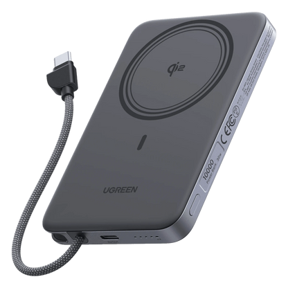 Grå Ugreen MagFlow Air MagSafe-powerbank på 10.000 mAh med integreret USB-C-kabel, Qi2 trådløs opladning og sideknap.