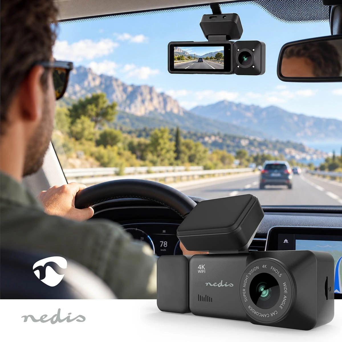 Nedis 4K-dashcam i sort med kabinekamera, GPS og Wi-Fi, monteret på forruden med skærmenhed.