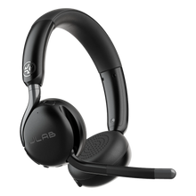 Sort JLab GO Work 3 trådløst on-ear-headset med støjreducerende mikrofonarm og polstret hovedbøjle.