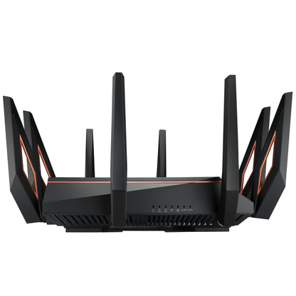 Asus ROG Rapture GT-AX11000 sort WiFi 6 tri-band router med otte antenner med orange detaljer, LED-lys og ventilationsgitter.