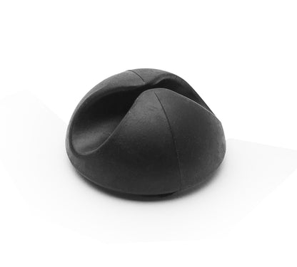 Luxorparts selvklæbende kabelholder sort, dome-formet med ét slids til kabler.