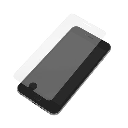 Linocell Elite Extreme skærmbeskyttelse til iPhone 6/7/8 Plus delvist placeret over sort iPhone, klar til montering.