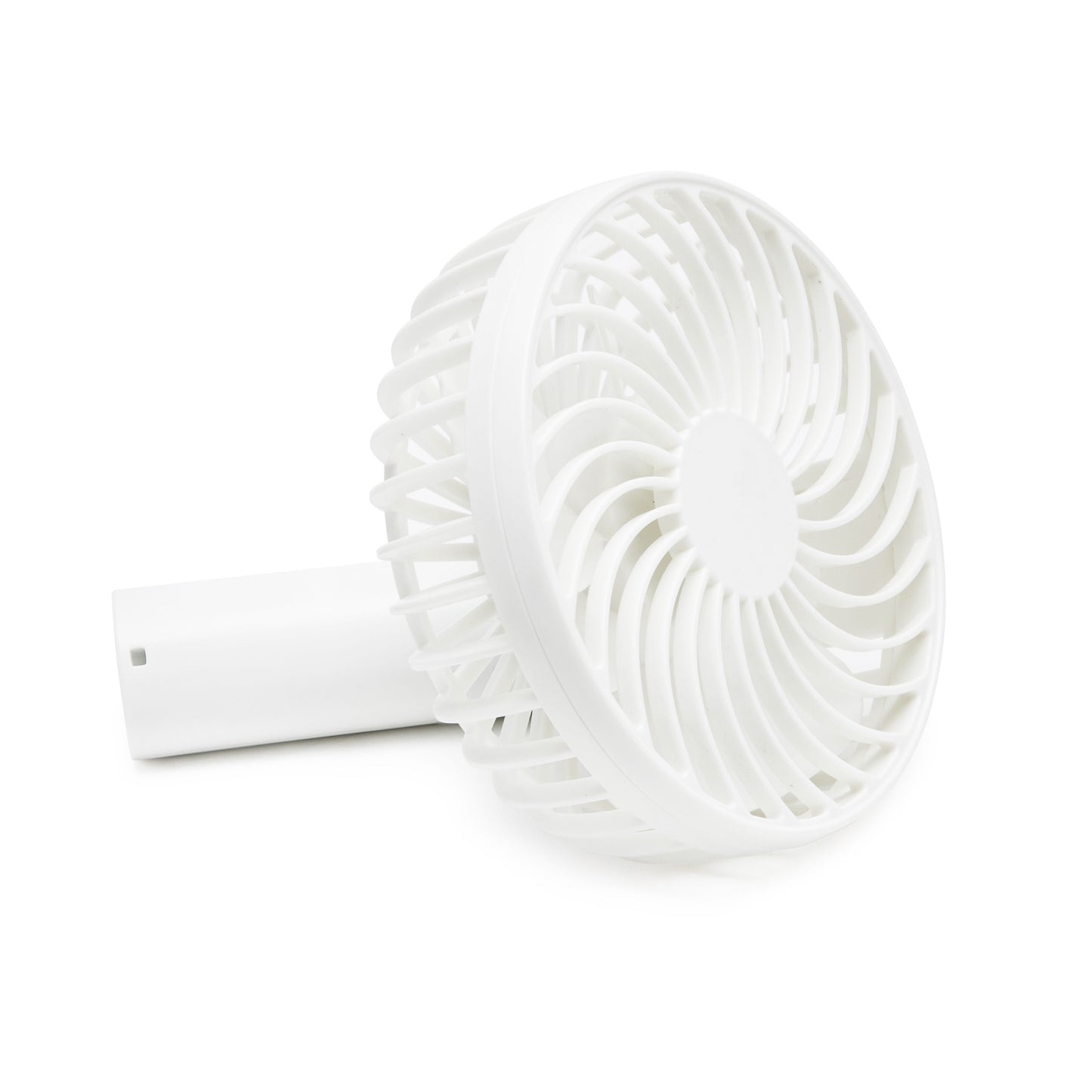 Bærbar ventilator, hvid, genopladeligt batteri, USB-C-opladning, cirkulært ventildesign, kan ligge på siden.