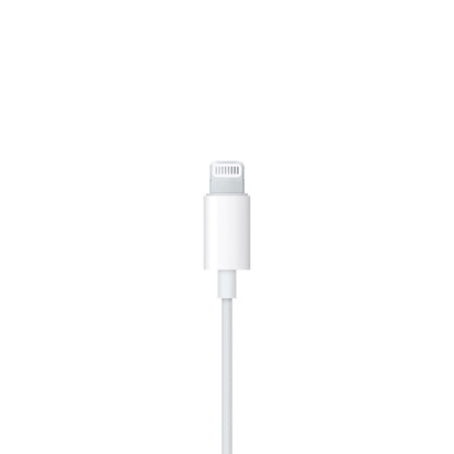Apple EarPods med Lightning-stik, vises med stikket opad, hvid model, passer til Lightning-kompatible enheder.