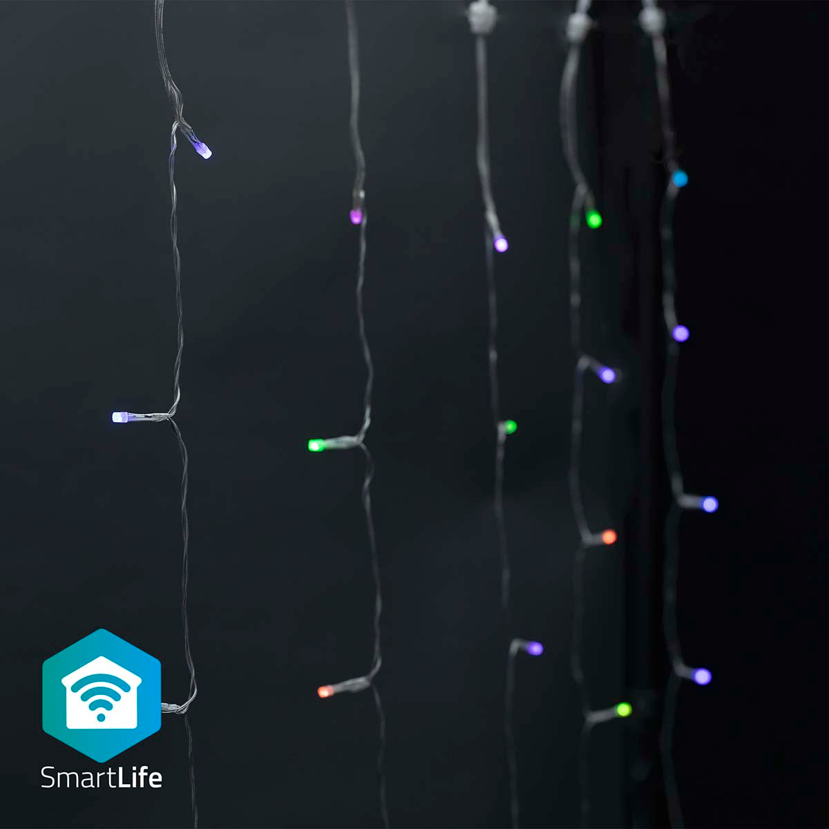 Nedis SmartLife LED Gardin lyskæde RGB 180 LED 3 m, flerfarvet lys, vertikal ophængning, SmartLife-logo synligt.